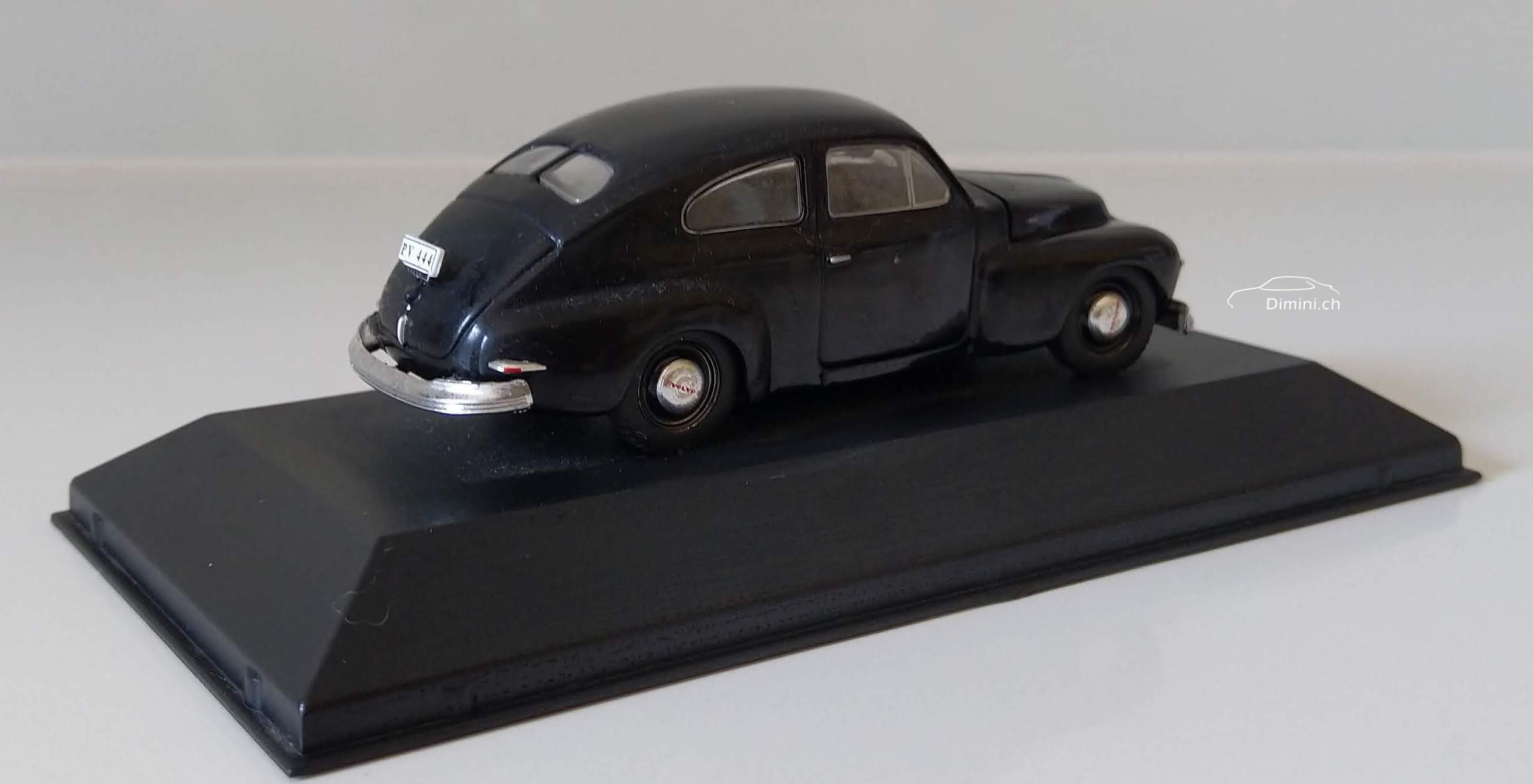 Volvo PV444 - Image 5