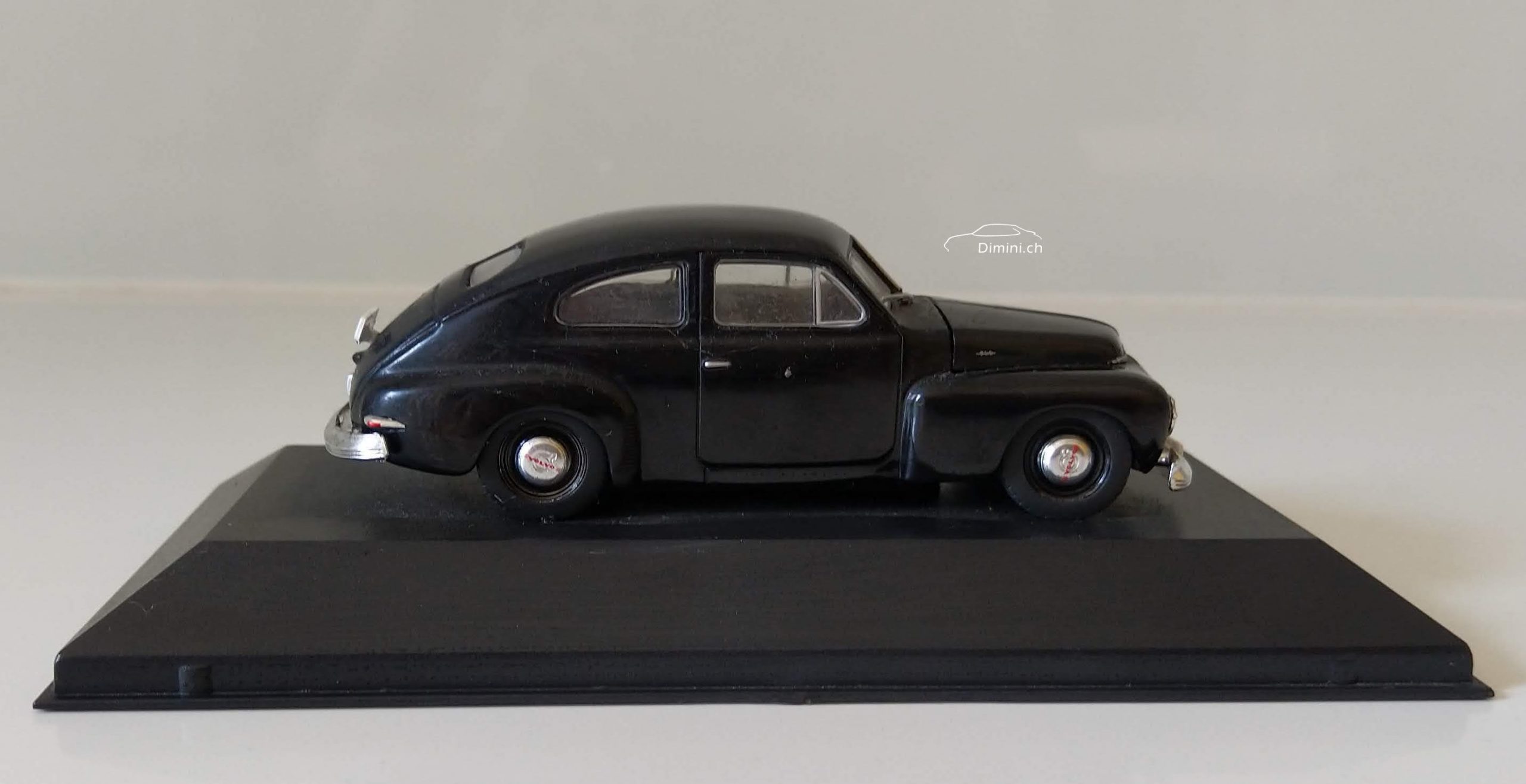 Volvo PV444 - Image 6